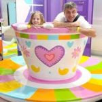 Nastya and Dad are exploring interesting places for kids in Los Angeles